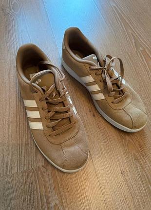 Замшевые кроссовки adidas 4