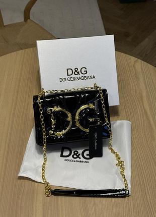 Сумка для жінок dolce&gabbana dg girls чорна з лакованої шкіри