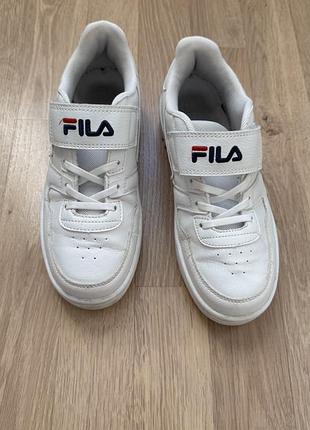 Кросівки для підлітків fila білі, розмір 35, довжина устілки 22,8 см