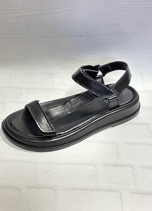 Босоножки кожаные черные 36 - 40 38
