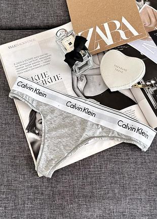 Котонові трусики стринги calvin klein