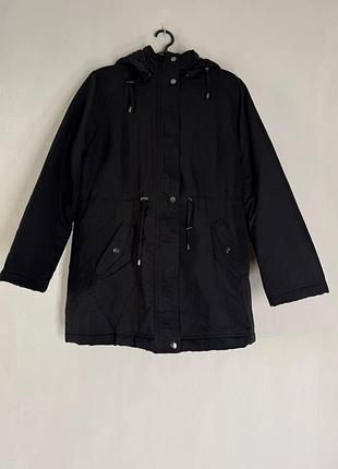 Демисезонная женская куртка парка authentic by bhs usk 14 / eur 42 / l-xl черная с капюшоном