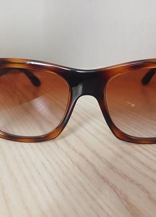 Очки солнцезащитные ray-ban rb4194. оригинал.
