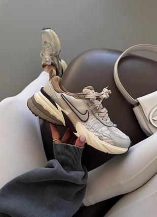 Кросівки nike v2k runtekk orewood light brown beige 38 38,5 39 24,5 25 см