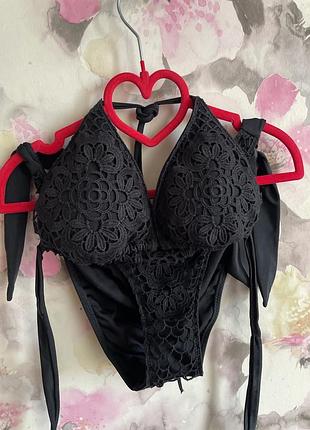 Чорний купальник calzedonia