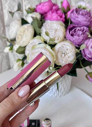 Помада для губ  le rouge sheer velvet матова