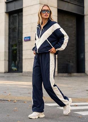 Спортивний костюм жіночий в ретро стилі one size
