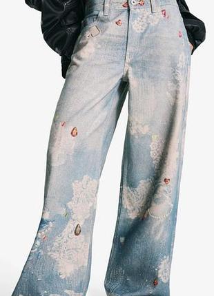 Широкие джинсы bershka