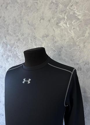 Лонгслив under armour 3