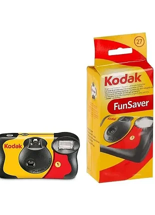 Одноразовая пленочная камера funsaver / kodak fun saver 800 / 27 кадров
