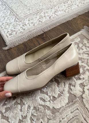 Туфлі clark’s