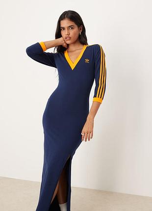 Платье спортивное adidas(original).