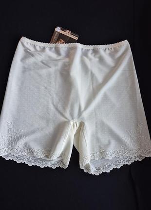 Жіночі коригуючі трусики-шортики marks & spencer, розмір 18, кремові