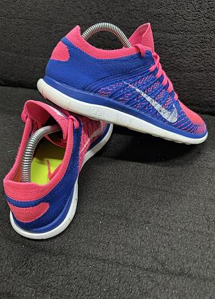 Кросівки жіночі nike
