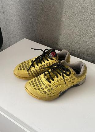 Кросівки reebok жовті 35 розмір 22 см устілка