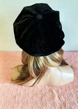 Берет оксамитовий kangol англія 4