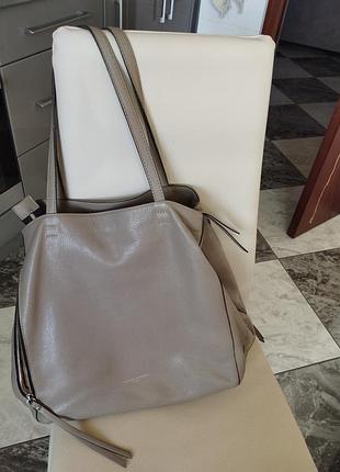 Шкіряна сумка-тоут gianni chiarini dua large оригінал італія taupe