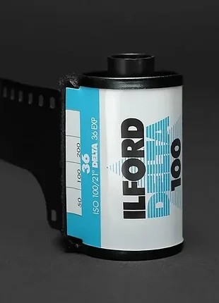 Ilford delta 100 / фотопленка 100 iso / 36 кадров