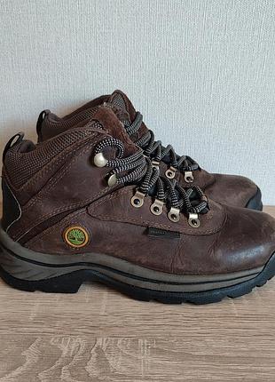 Шкіряні термо черевики timberland 7m 37-38р.  24 см.