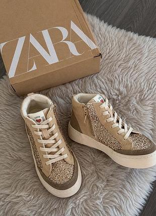 Хайтопи кеди кросівки zara