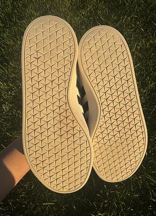 Кроссовки adidas 3