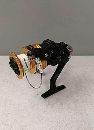 Рыболовная спиннинговая катушка б/у shimano fx 4000 fc