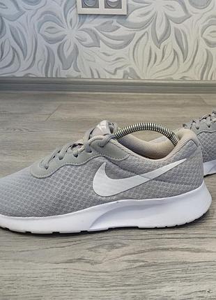 Оригінальні кросівки nike tanjun grey 812654-010