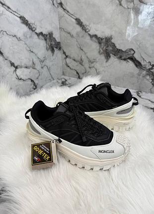 Moncler trailgrip gore-tex white black👟 5