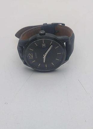 Наручные часы б/у guess w1186g2 4