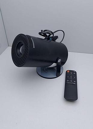 Мультимедіа проєктор б/у projector hy300 3