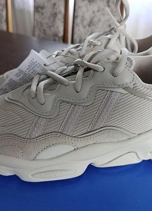 Кросівки adidas ozweego