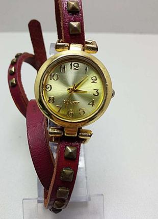 Наручний годинник б/к наручний годинник кварцовий 7