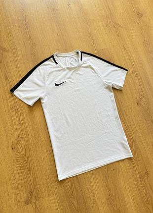Футболка nike dri fit s-m оригінал