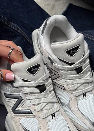 9060 grey/silver 5