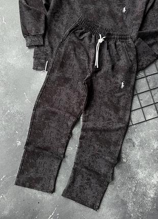 Брендовий костюм 4