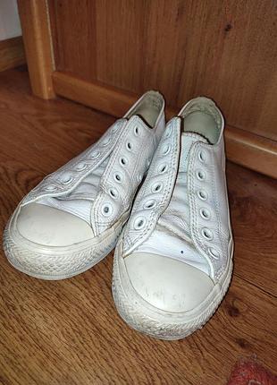 Шкіряні converse