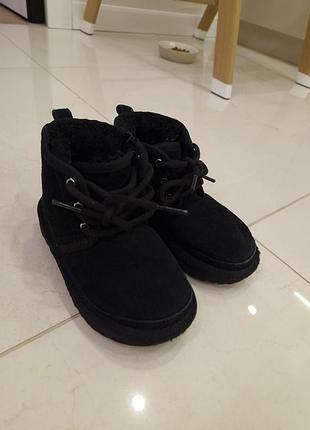 Уггі дитячі ugg neumel чорні 26 розмір