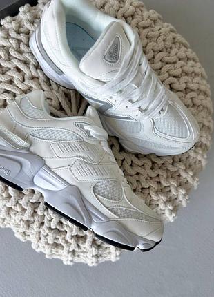 9060 white/grey 3