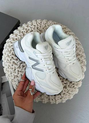 9060 white/grey 9