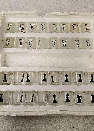 Настольная игра б/у glass chess drinking game 4