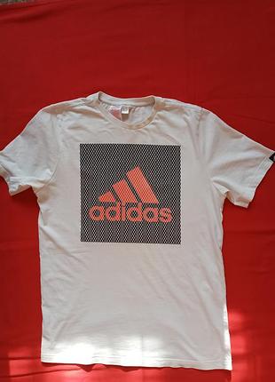 Футболка adidas р.46