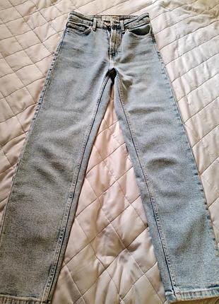 Джинси жіночі stradivarius мом slim блакитні s