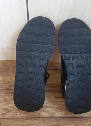 Кроссовки adidas 35,5 размер 5