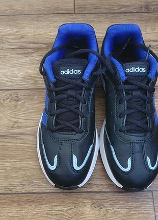 Кроссовки adidas 35,5 размер 4