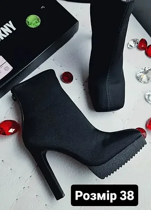 Dkny оригінал чорні ботильони на платформі та високих підборах