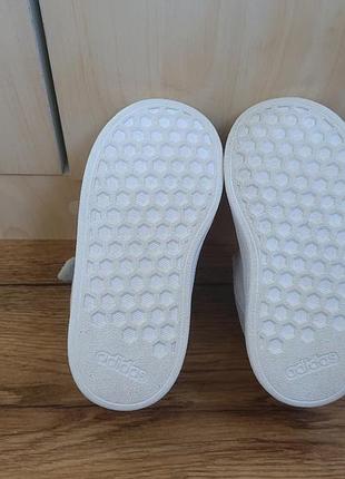 Кроссовки adidas 21 размер 5