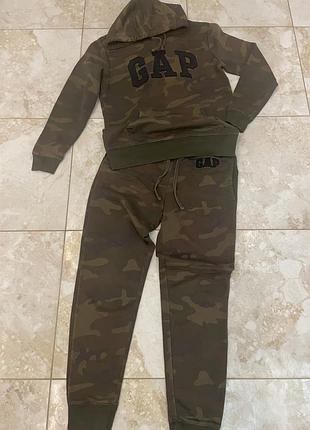 Спортивний костюм для хлопчиків gap камуфляжний
