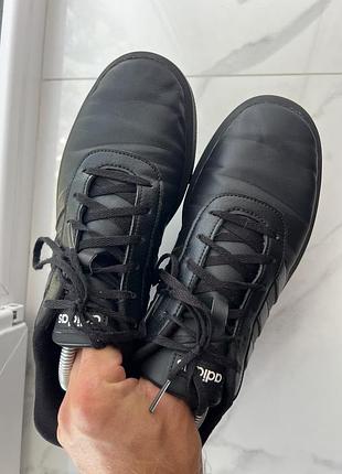 Кросівки adidas 2