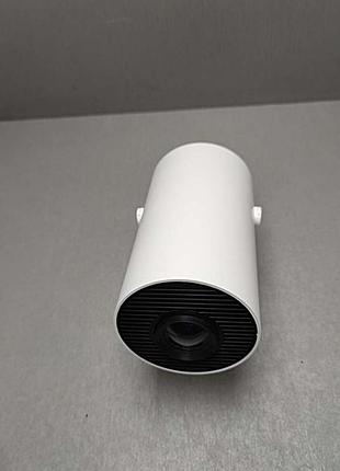 Мультимедіа проєктор б/у projector hy300 8