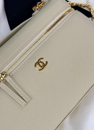 Сумочка vanity case cream 4